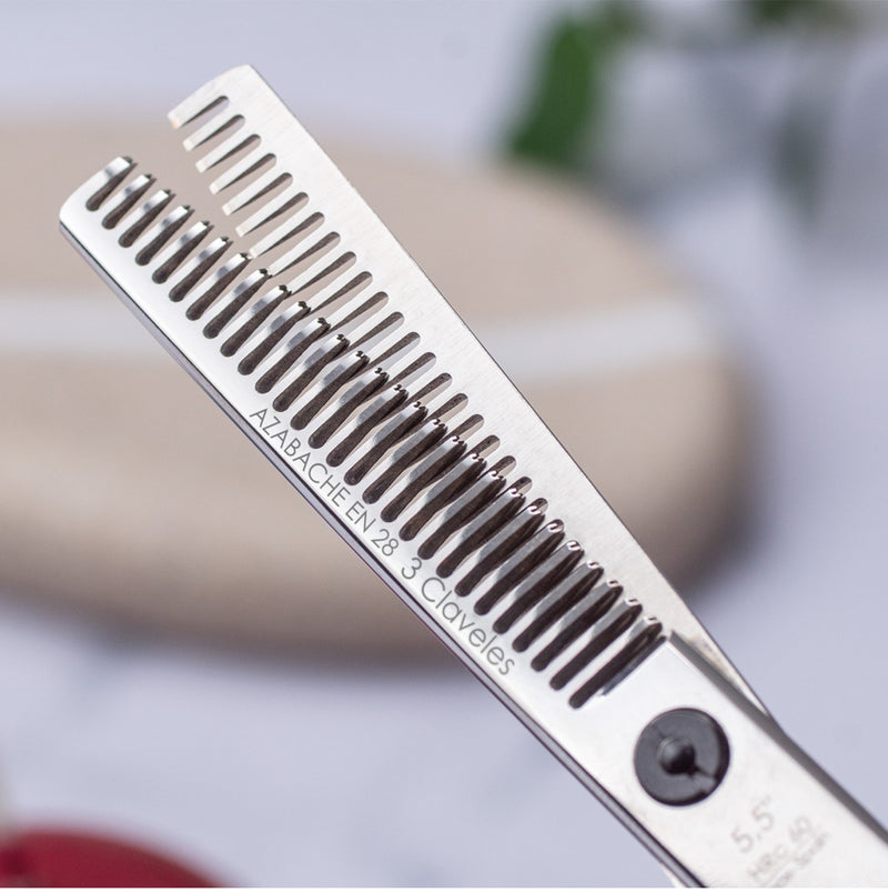 3 Claveles Azabache En 28 Hairdressing Texturizing Scissors 5.5" #12794